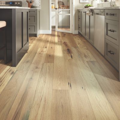 hardwood floors in a bright Cocoa kitchen